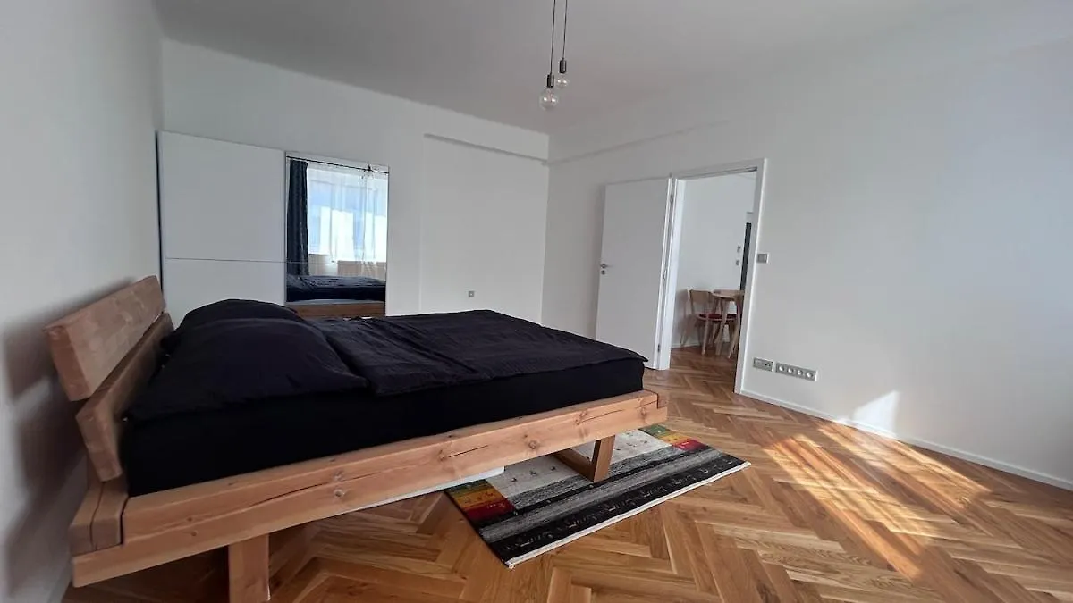 Modern And New Apartment Close To Downtown Prague